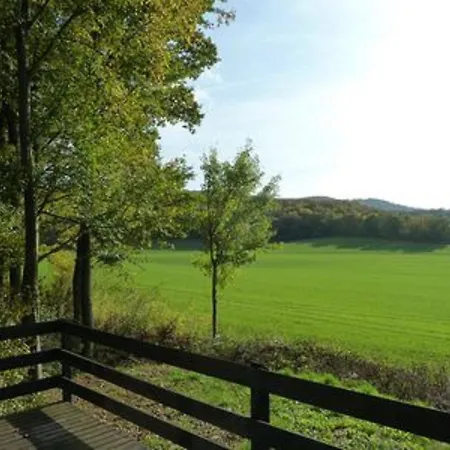 Feriendorf Sulzfeld * Sulzfeld (Rhon-Grabfeld)